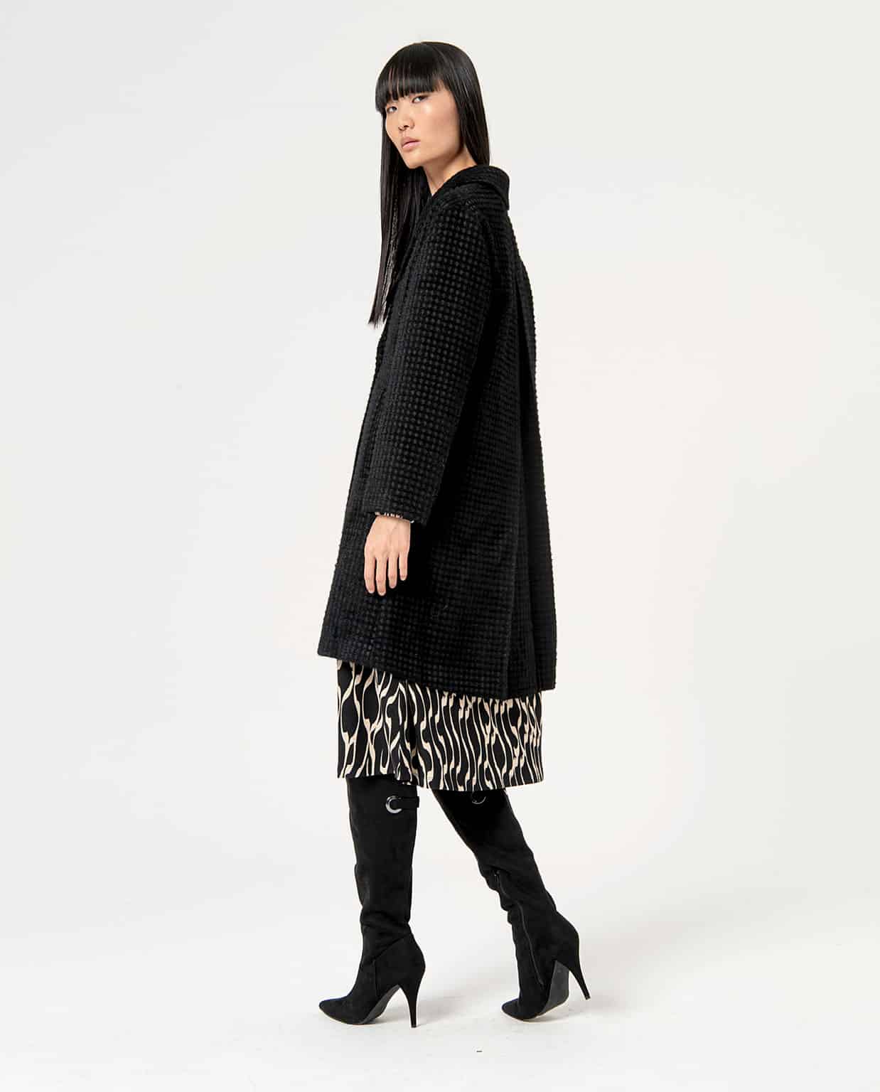 abrigo surkana sefi 411 negro - Imagen 4