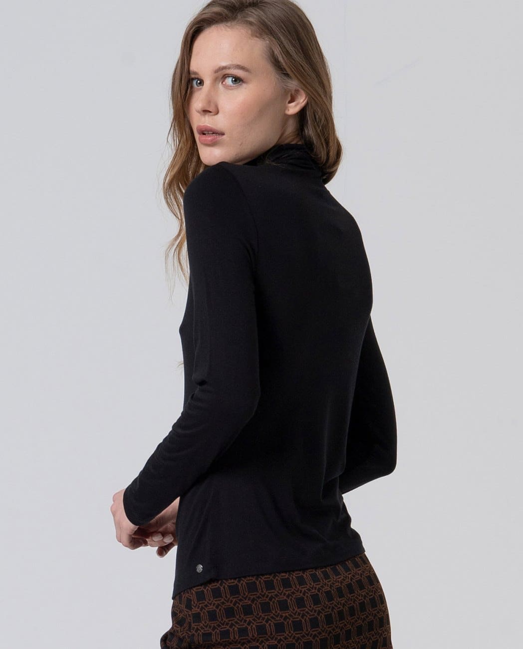 camiseta surkana lisi 13 negro - Imagen 2