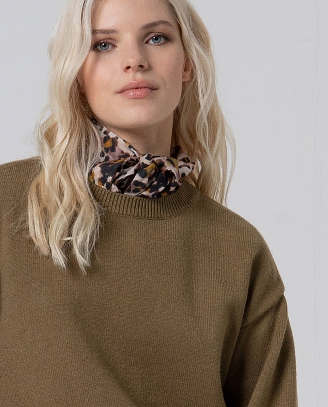 jersey surkana liny 236 verde - Imagen 3