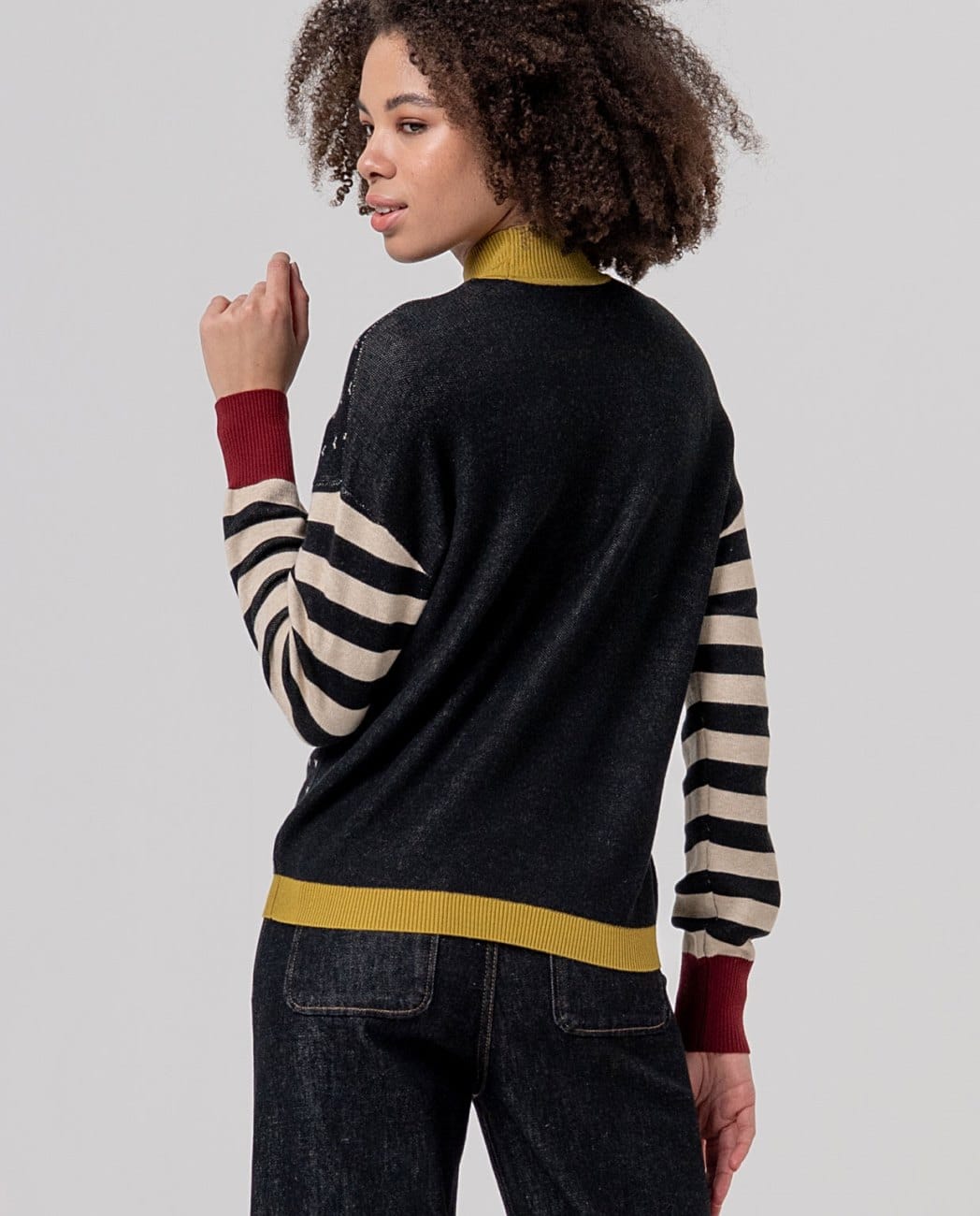 jersey surkana funn 232 negro - Imagen 3
