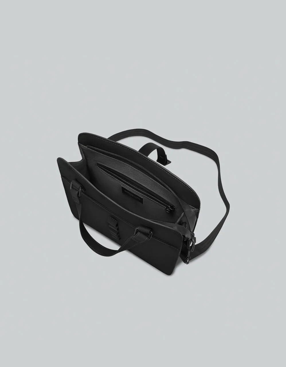 bolso gaston luga splash cleo negro - Imagen 5