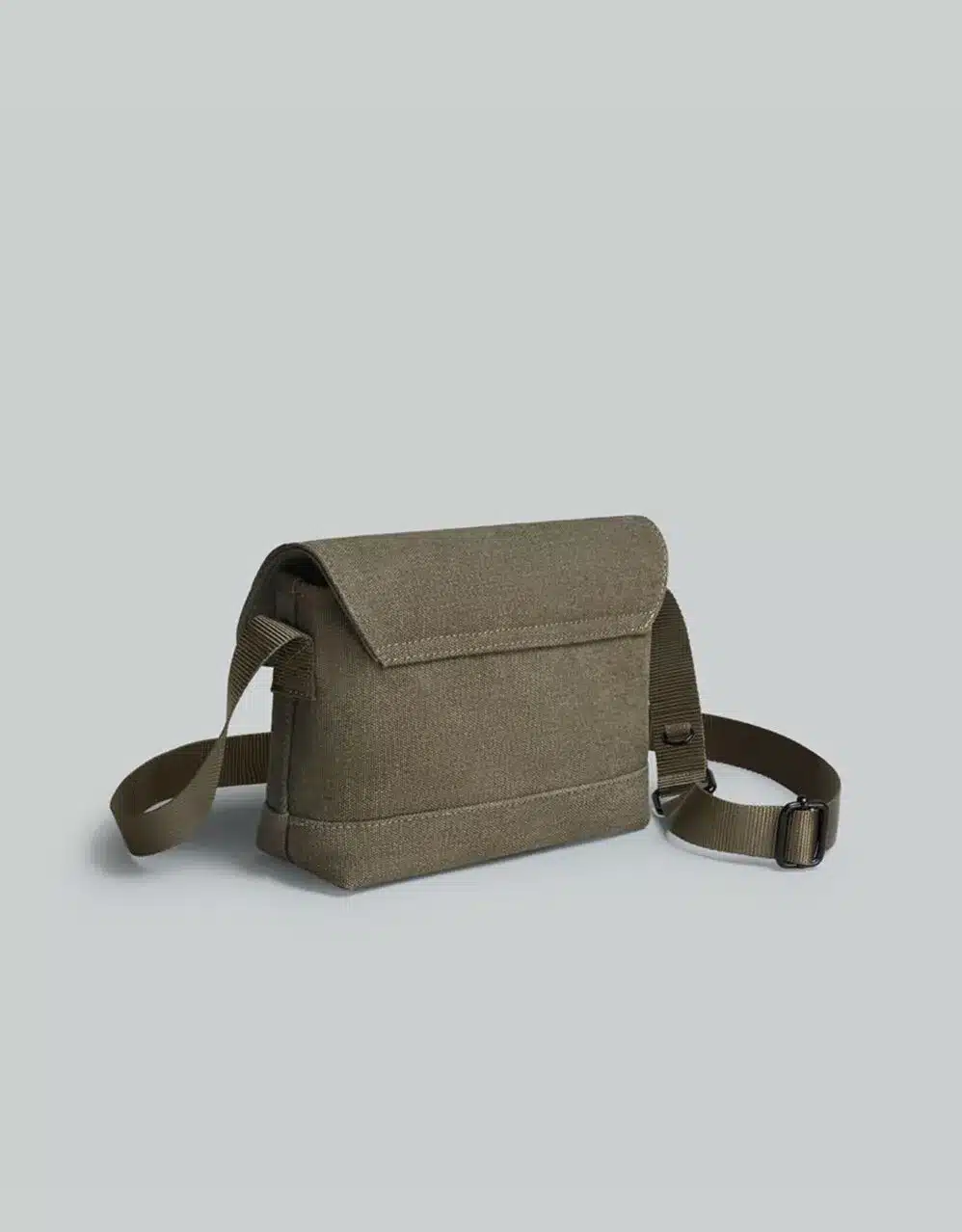 bolso gaston luga splash crossbody weave green - Imagen 5