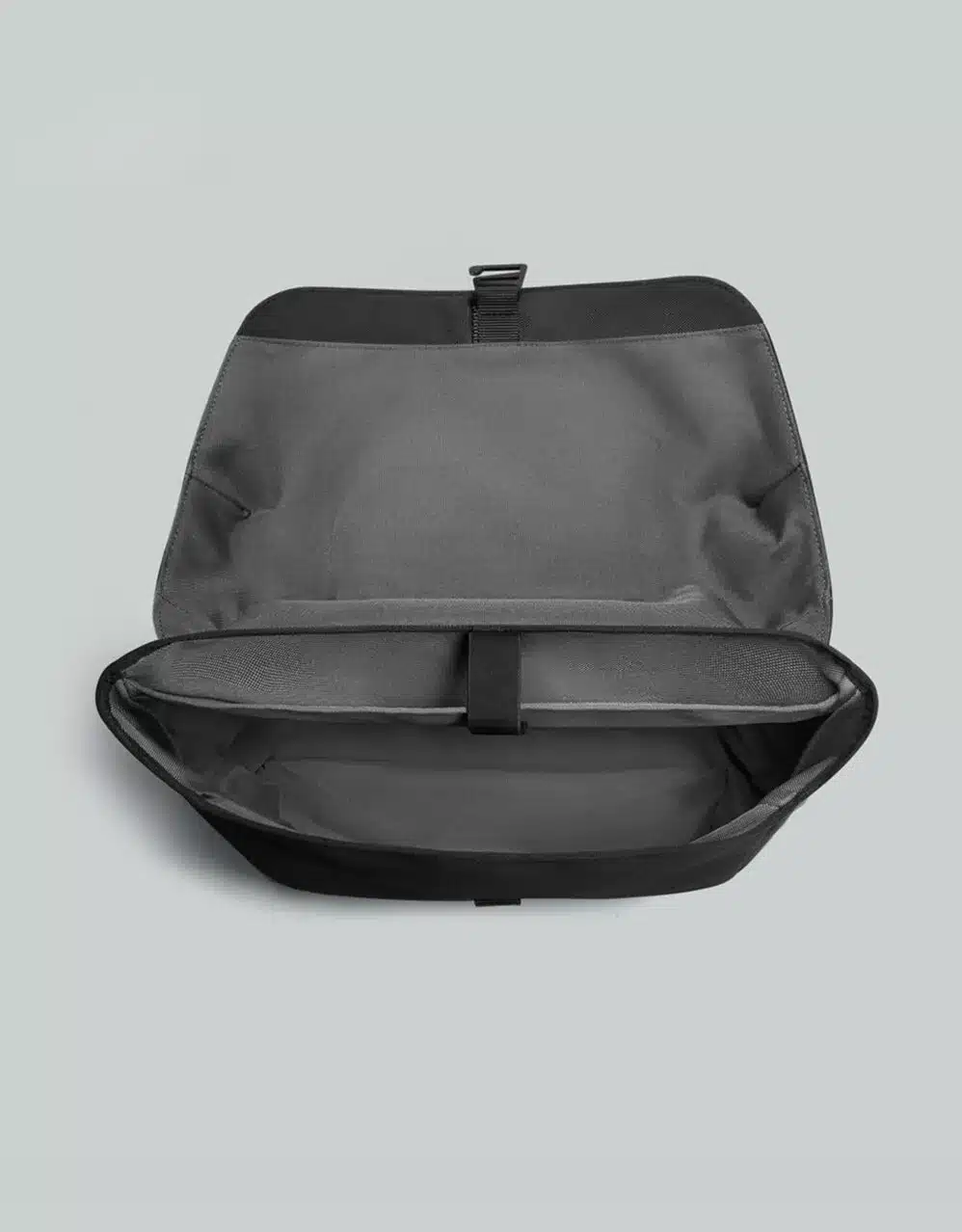 bolso gaston luga splash messenger 14" green - Imagen 4